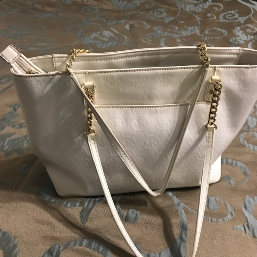 Mk purse